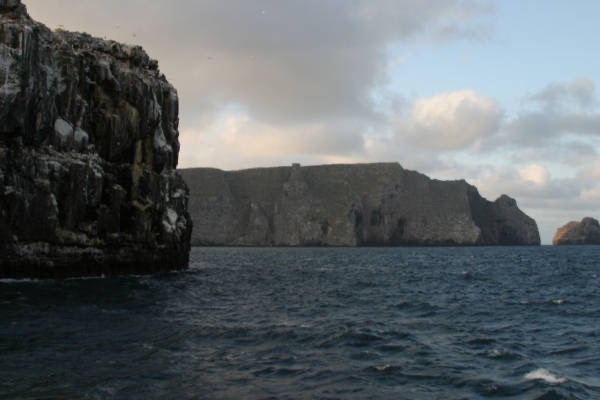 Galapagos_Land_D60009.jpg