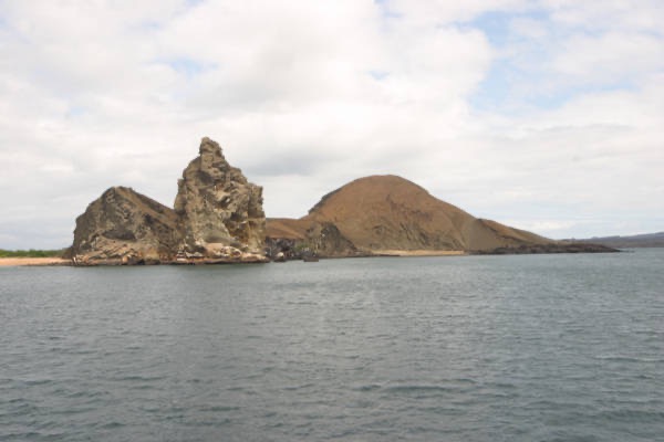 Galapagos_Land_D70076.jpg