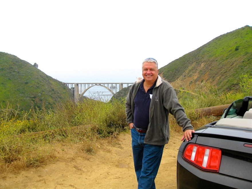 2010-07-21 David behind the Bixby bridge in Big Sur..jpg